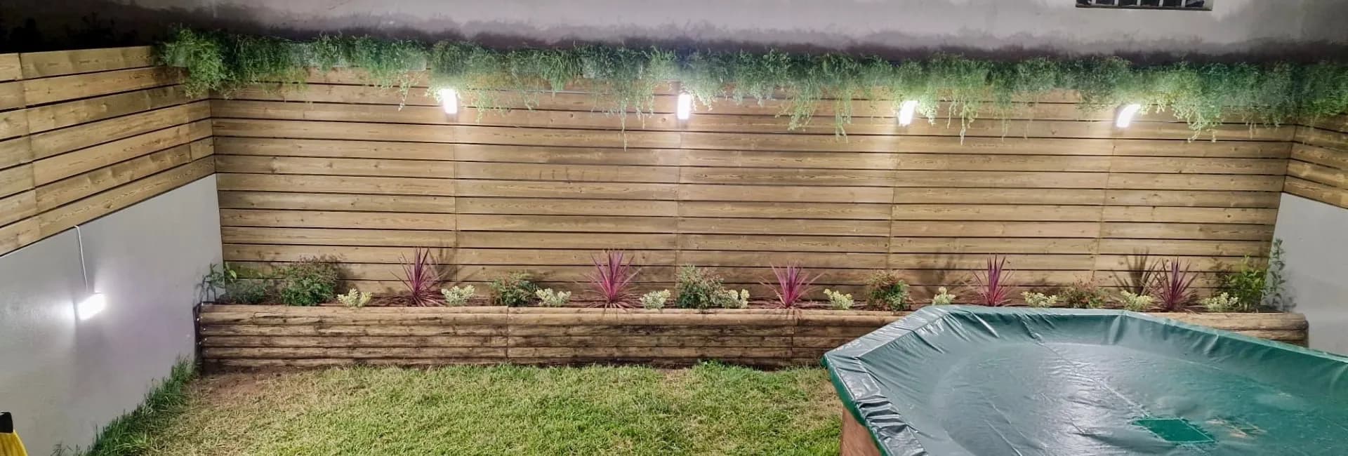 Vedações, Decks, Pérgolas | Arawood Garden