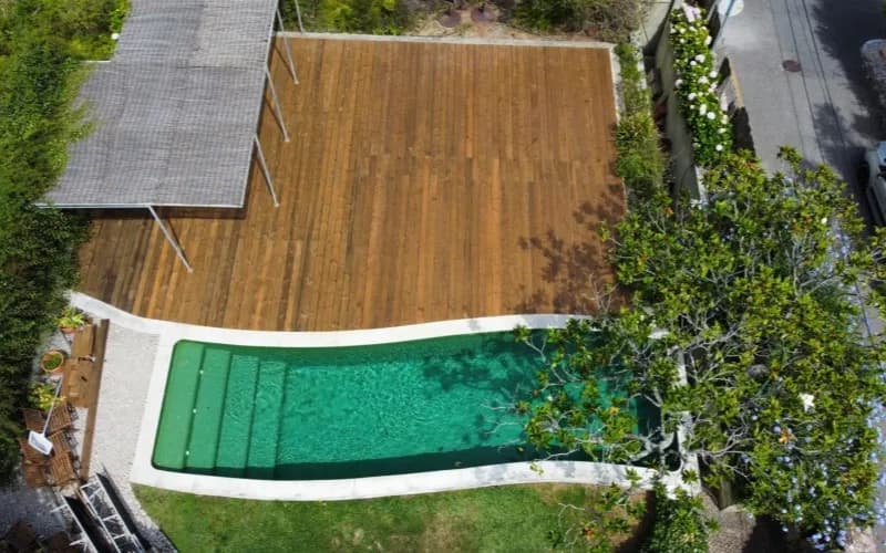 Decks, pérgolas, vedações e mandeiras em geral | Arawood Garden