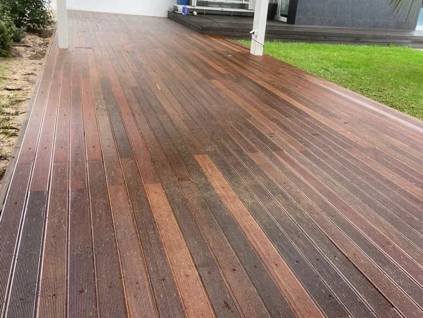 Portfólio Arawood Garden | Decks, vedações, pérgolas e outros trabalhos em madeira