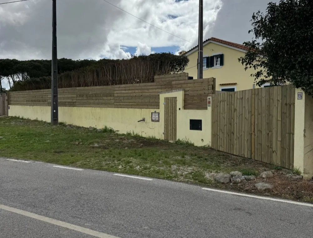 Vedações de Madeira